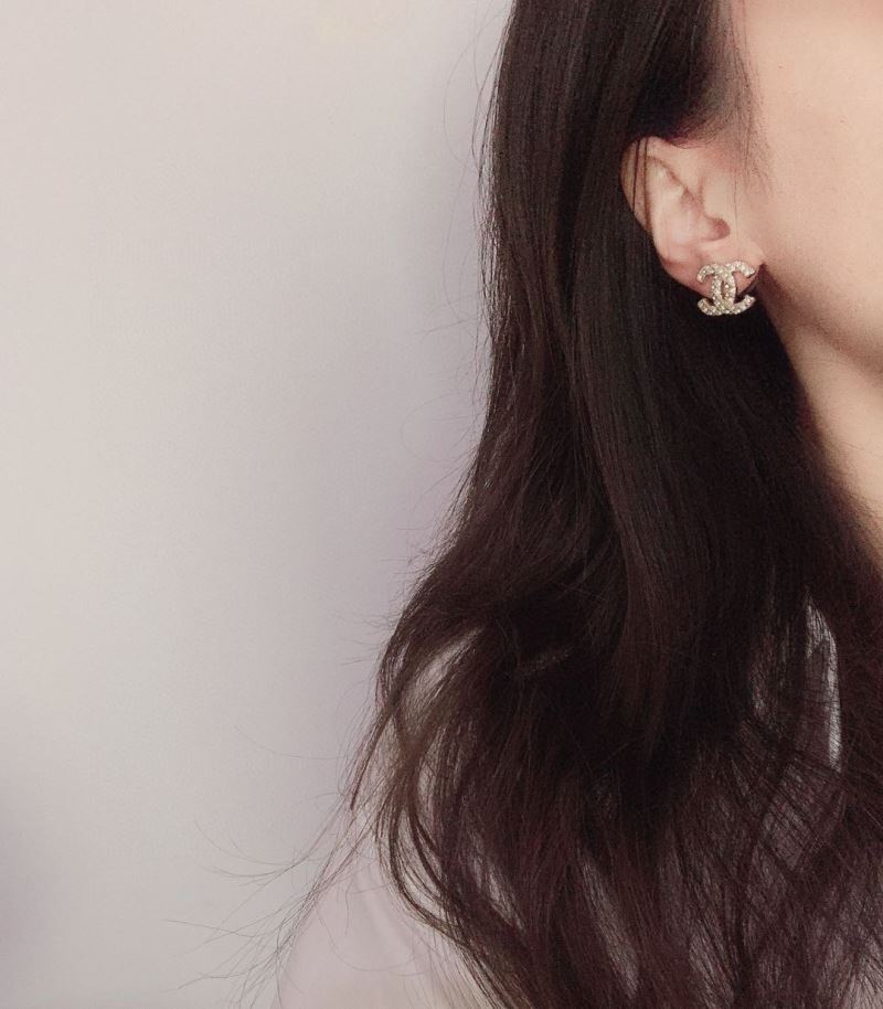 Ch**el earrings